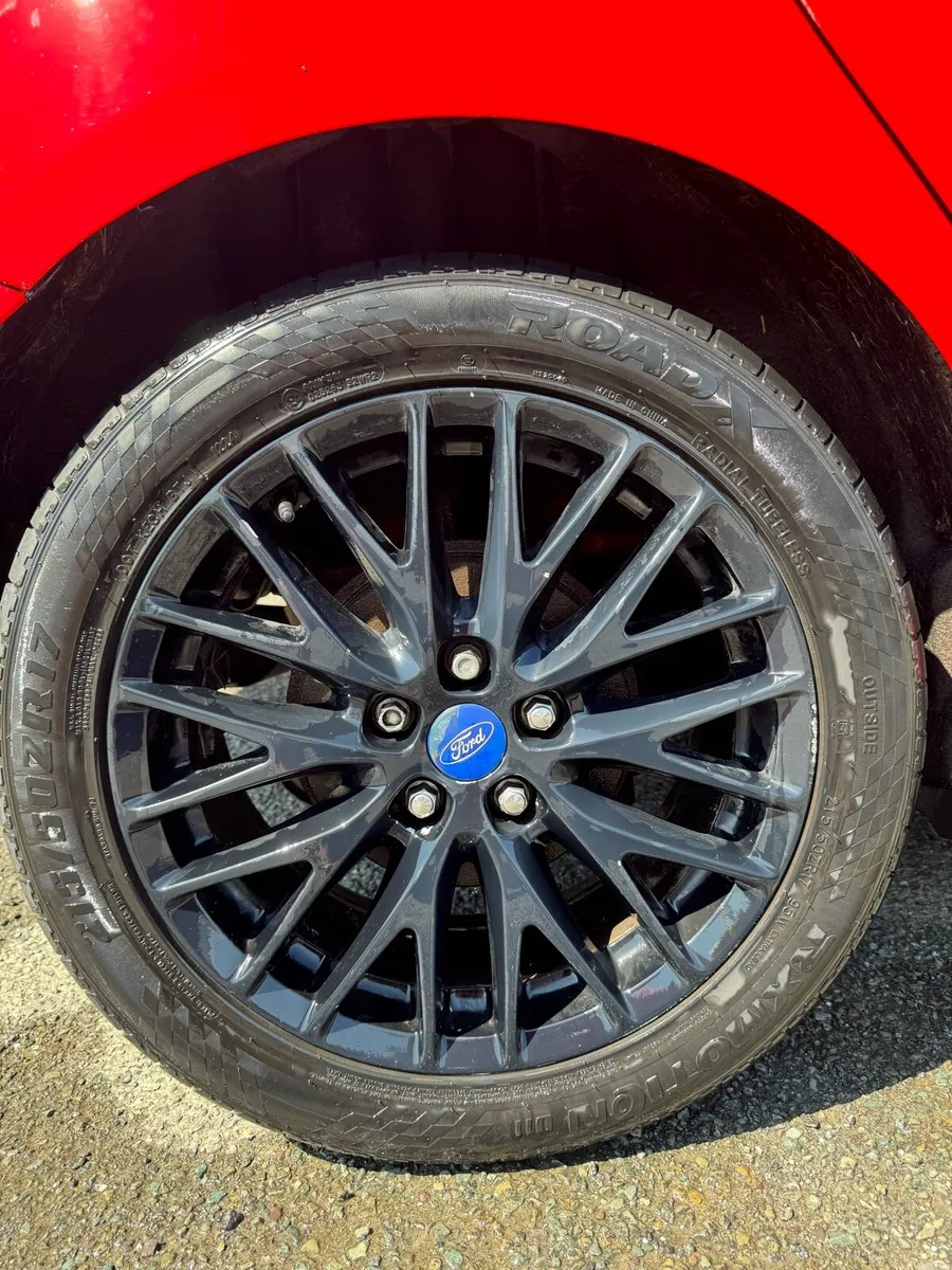 Ford focus - Image 4