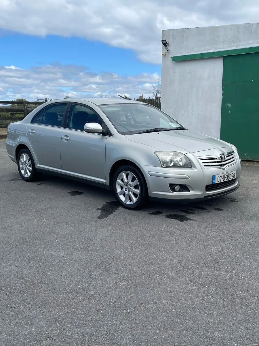 Toyota Avensis - Image 1