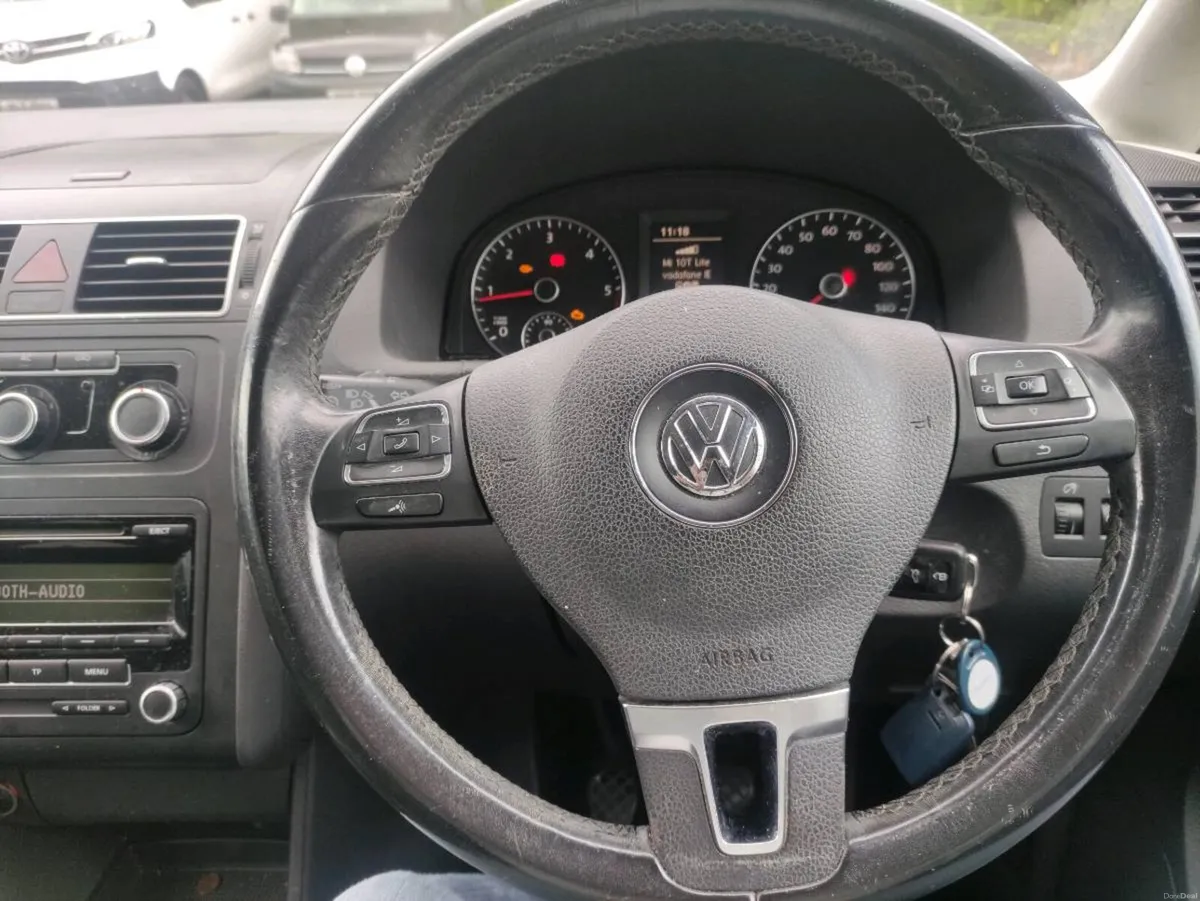 Car - Image 6
