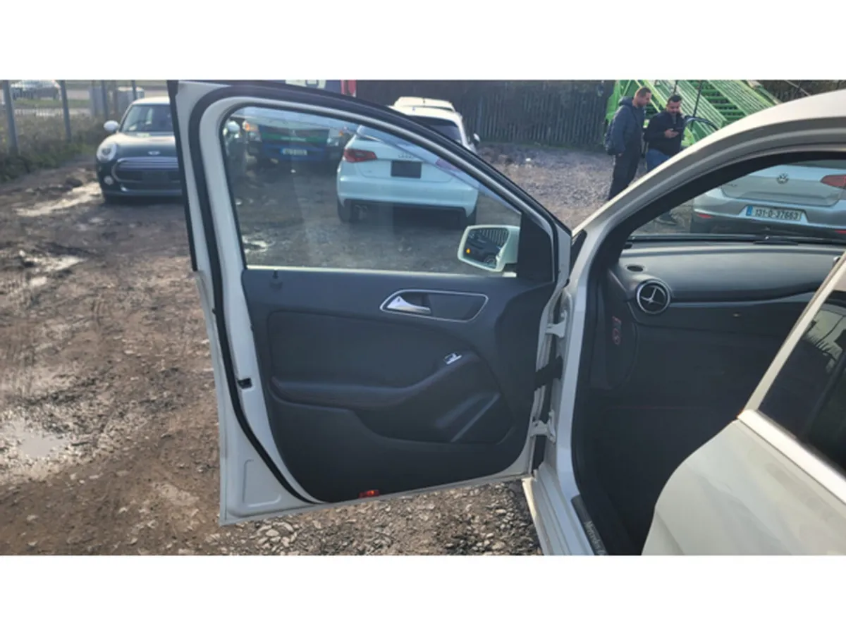 Mercedes-Benz B-Class B180  1.6L Automatic  Low Mi - Image 6