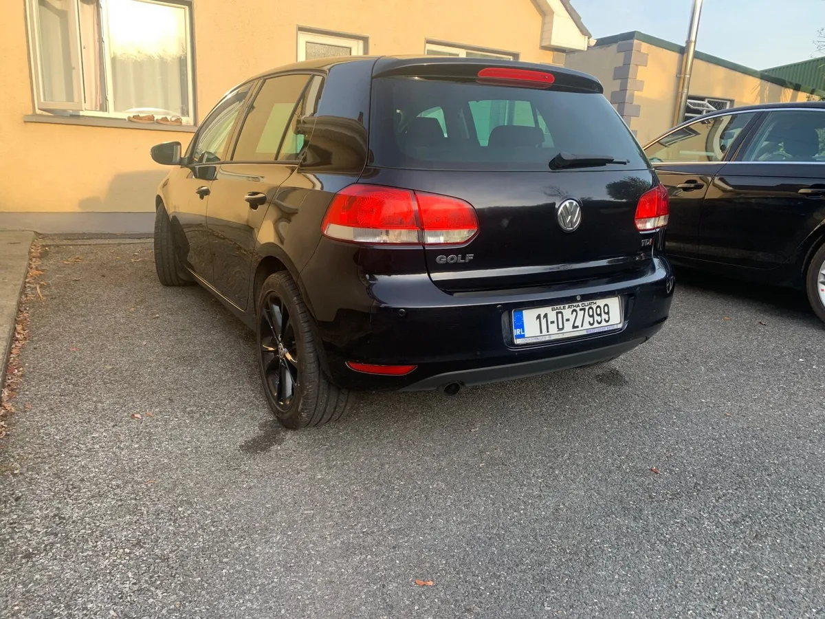 Volkswagen Golf 2011 - Image 5