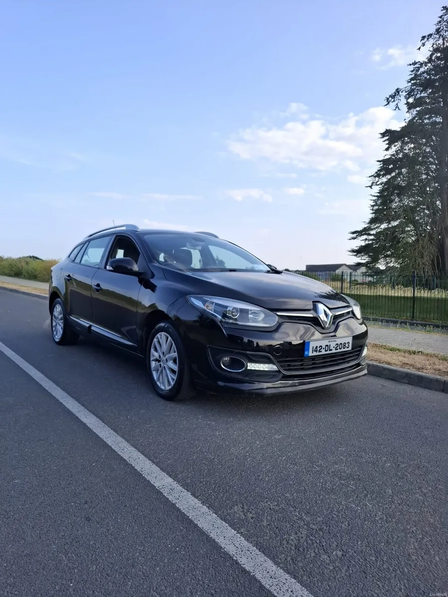 Renault Megane Estate - Image 1