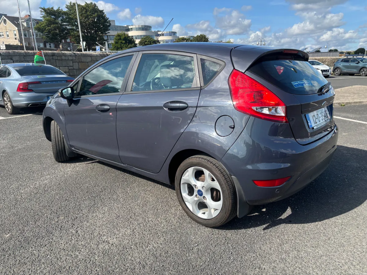 12 Ford Fiesta ( only 98000 klms) - Image 4
