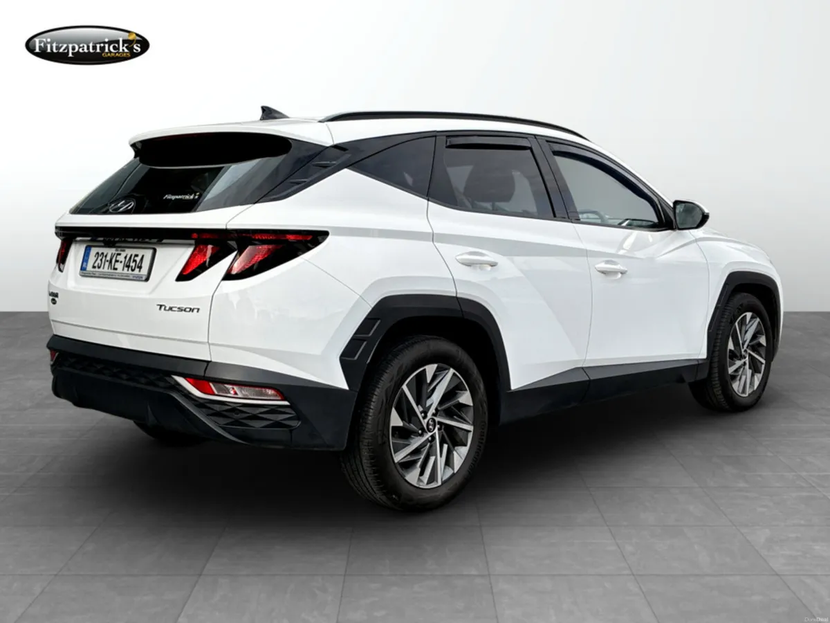 Hyundai Tucson Executive 1.6 Diesel - Image 3