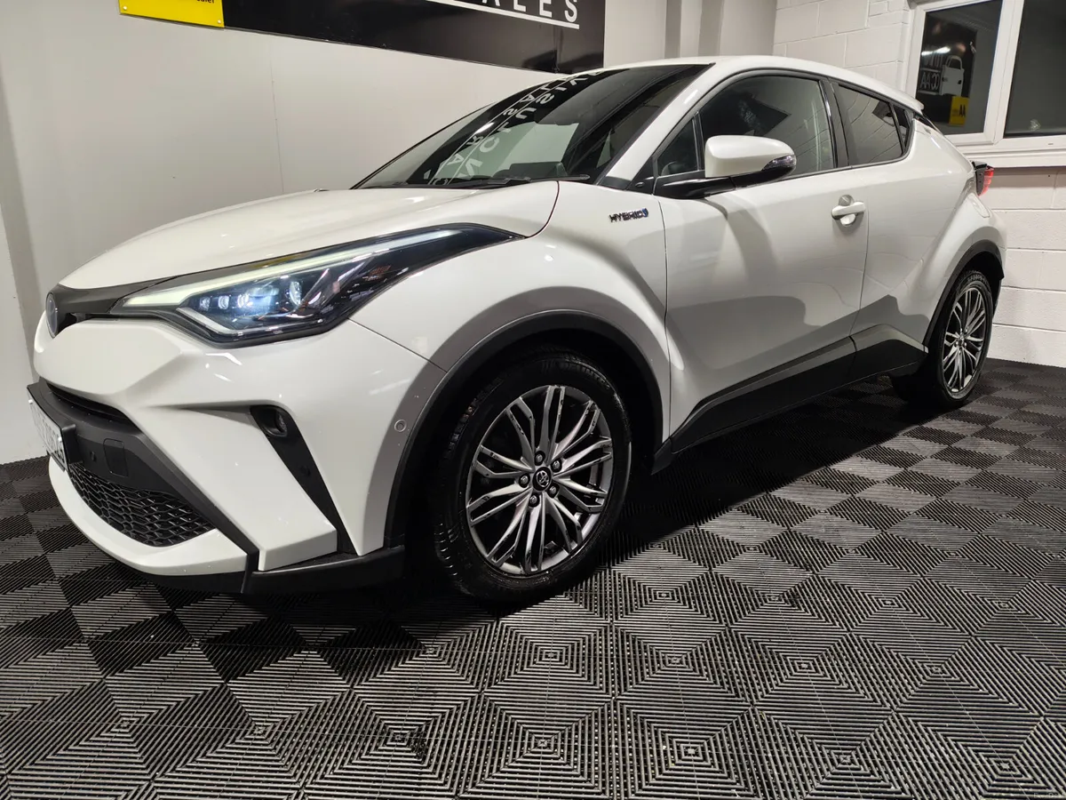 Toyota C-HR 2022 1.8 HYBRID FULL SOL SPEC EXTRAS - Image 2