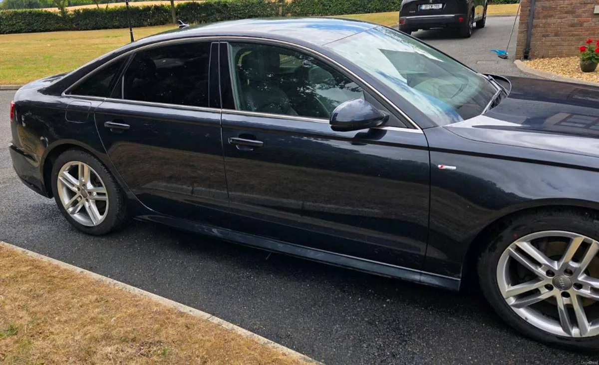 Car - Image 3