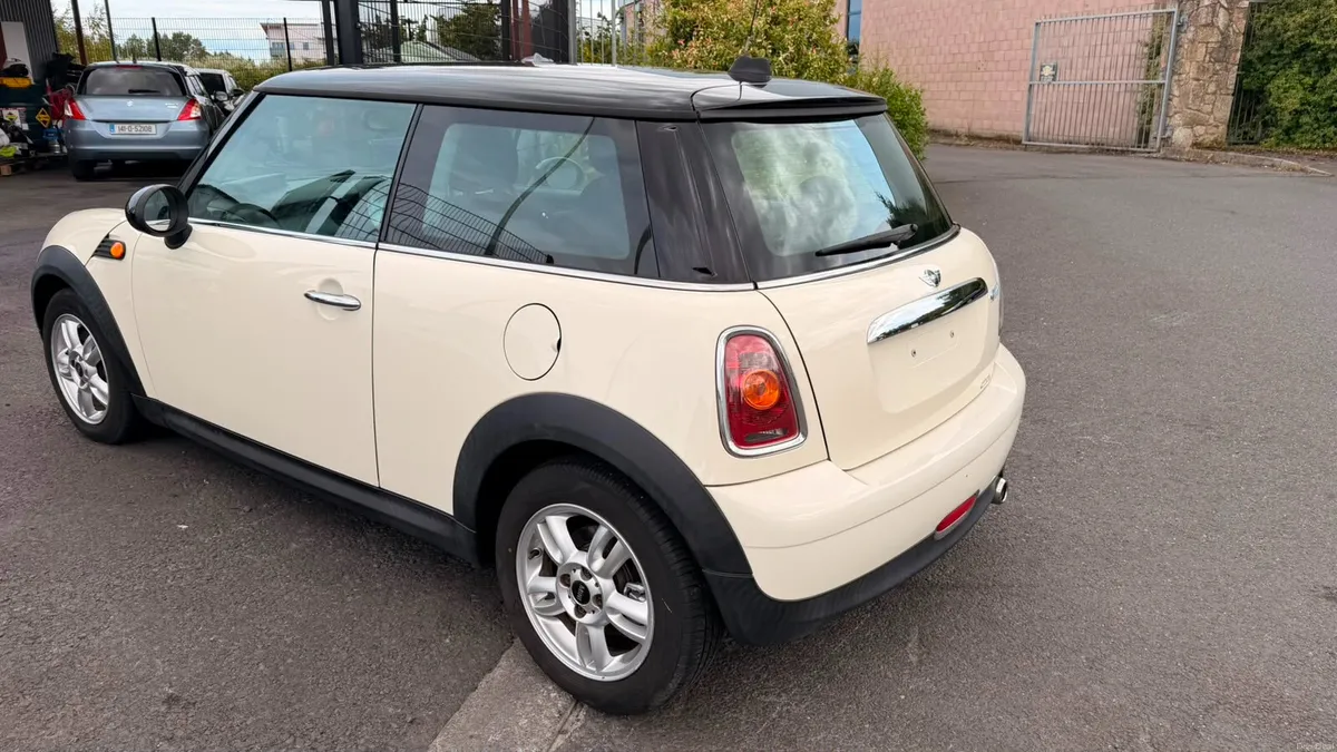 MINI Cooper 2011 1.6 Petrol Auto - Image 4