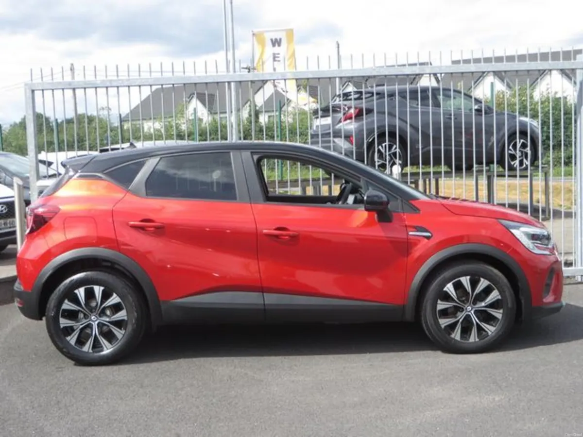 Renault Captur Limited Naeb TCE 90 5DR - Image 6