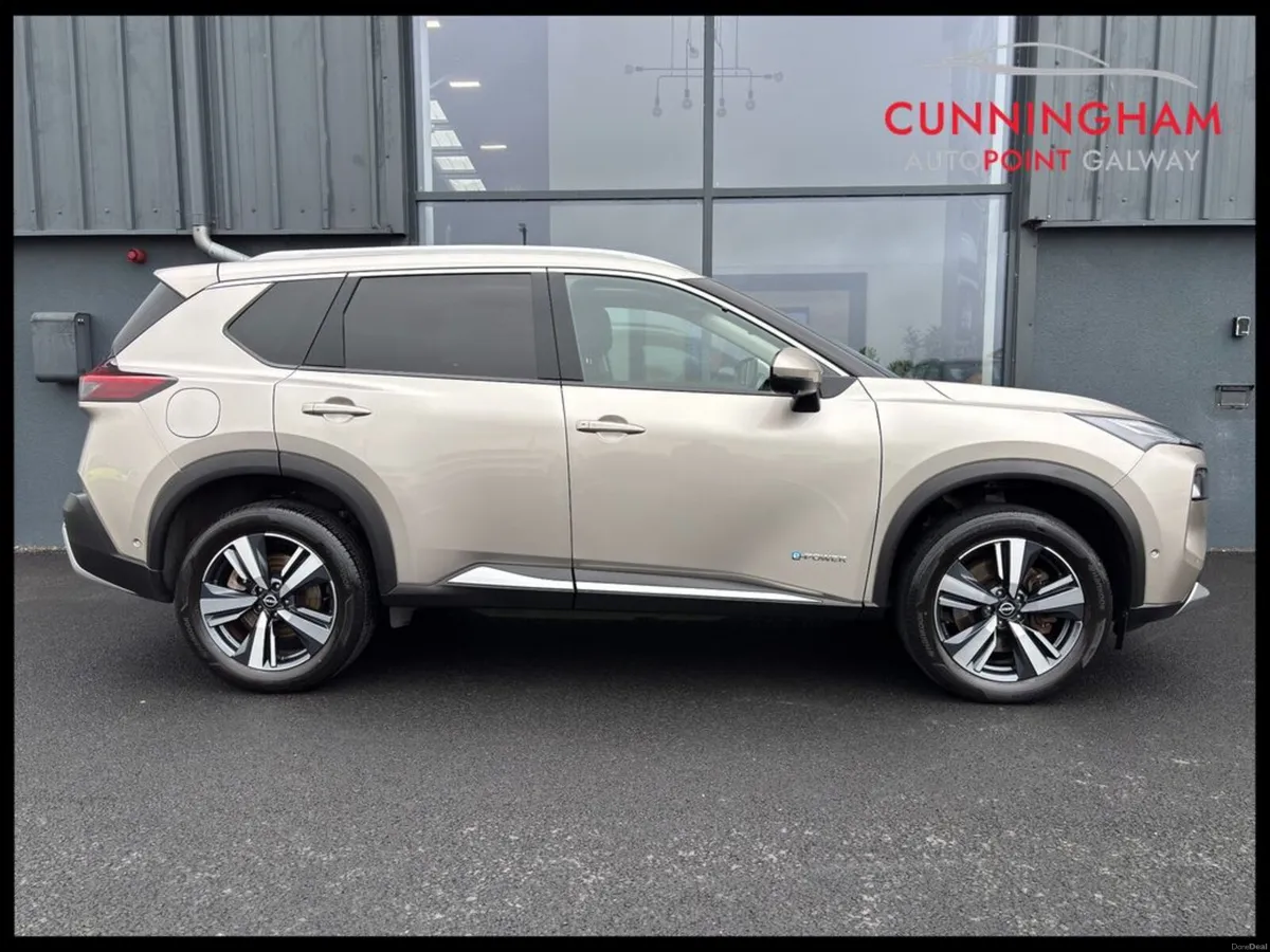 Nissan X-Trail SVE e-POWER 5 Seat - Image 3