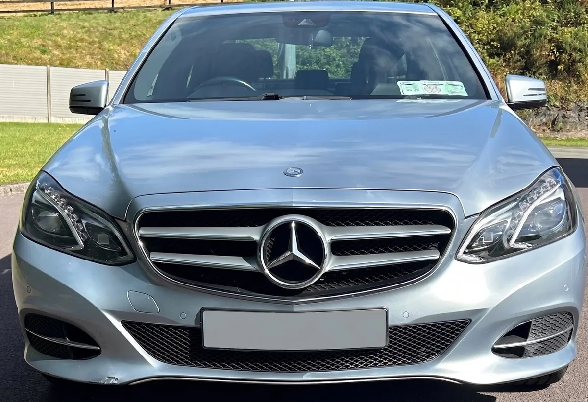 Mercedes-Benz E-Class 2016 - Image 2