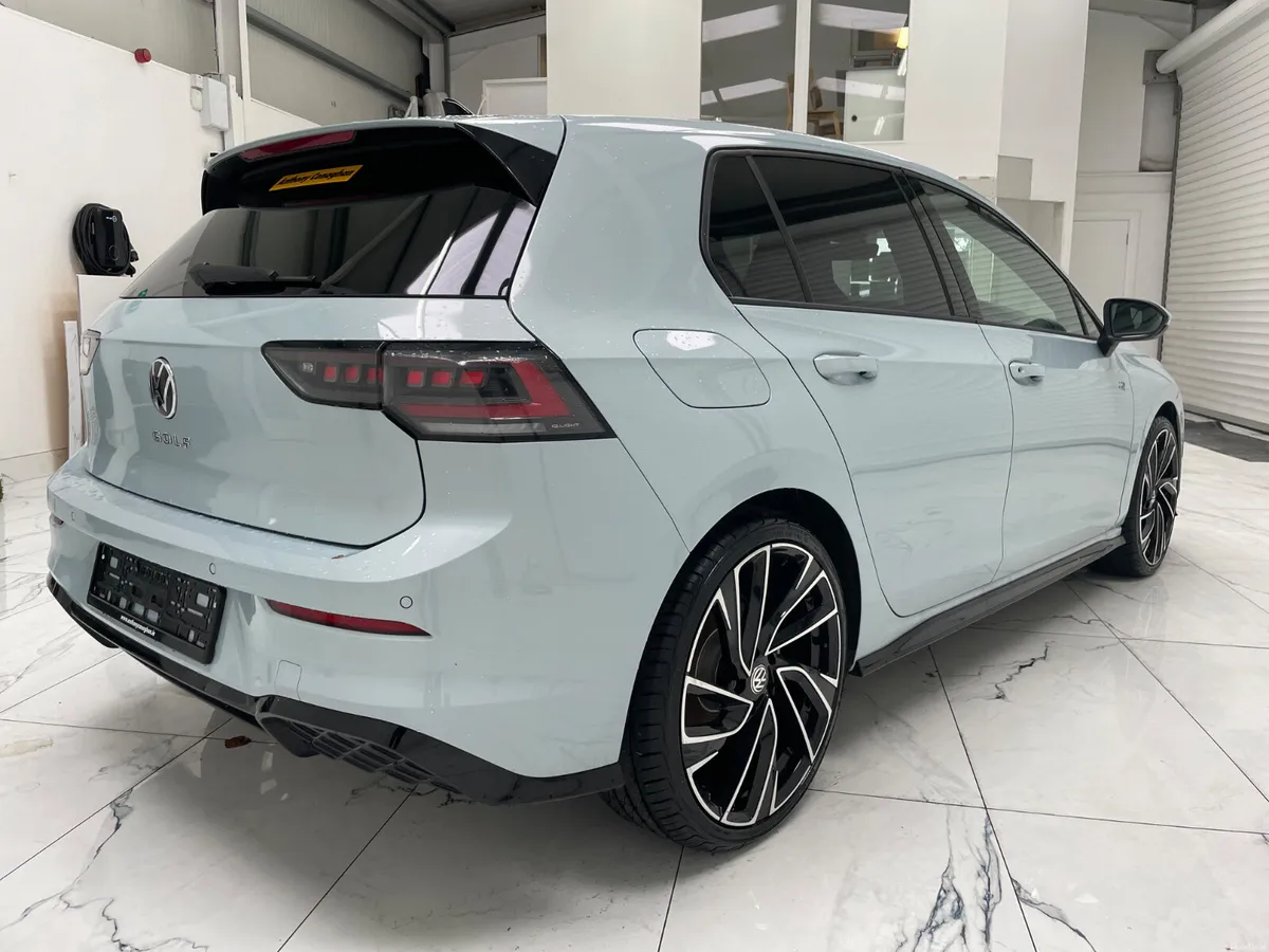 2025 Volkswagen Golf R-Line - Image 3