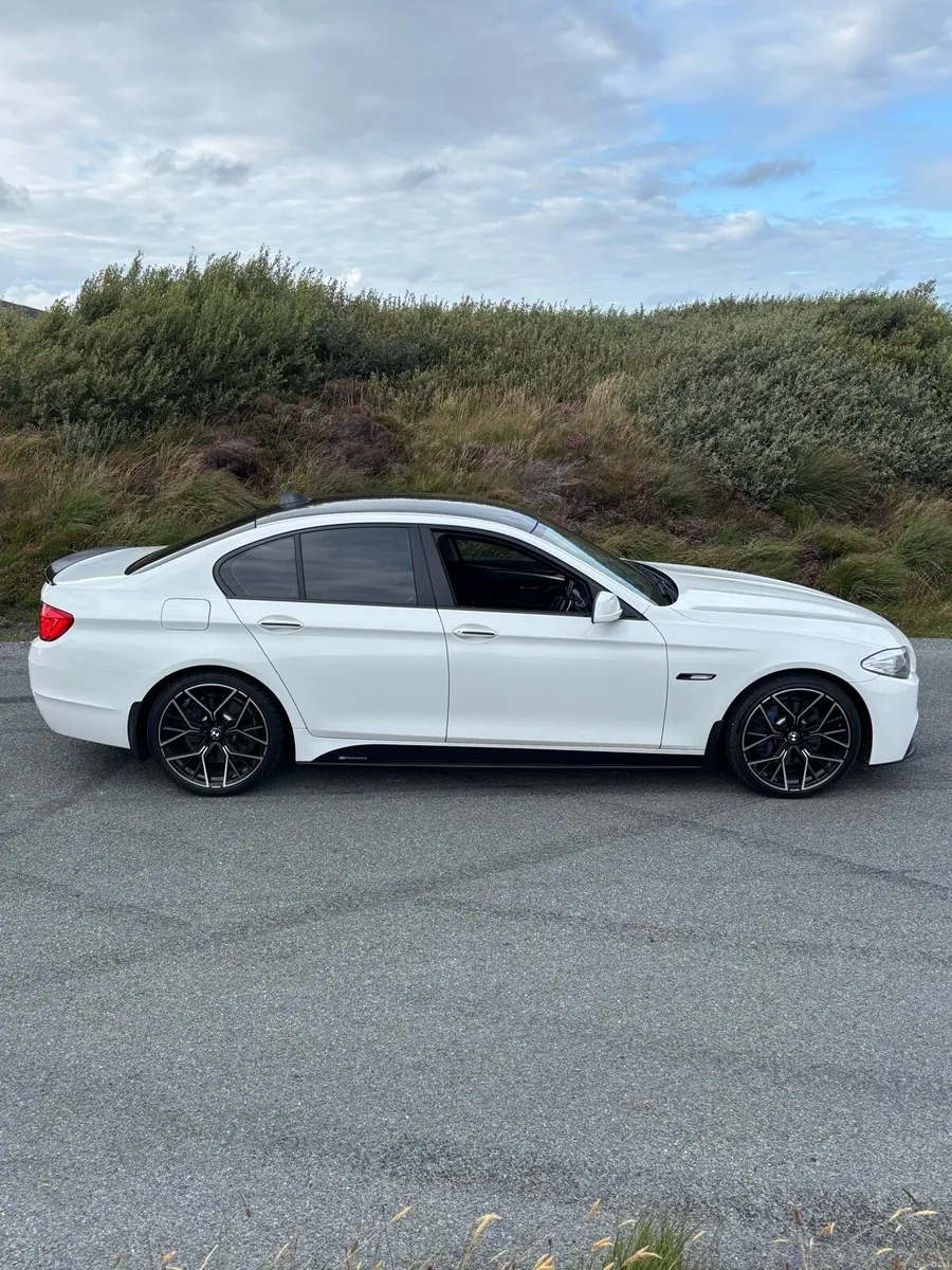 BMW 530 - Image 6