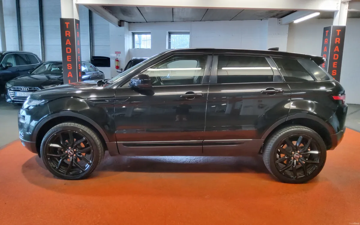 Land Rover Range Rover Evoque 2018 - Image 6