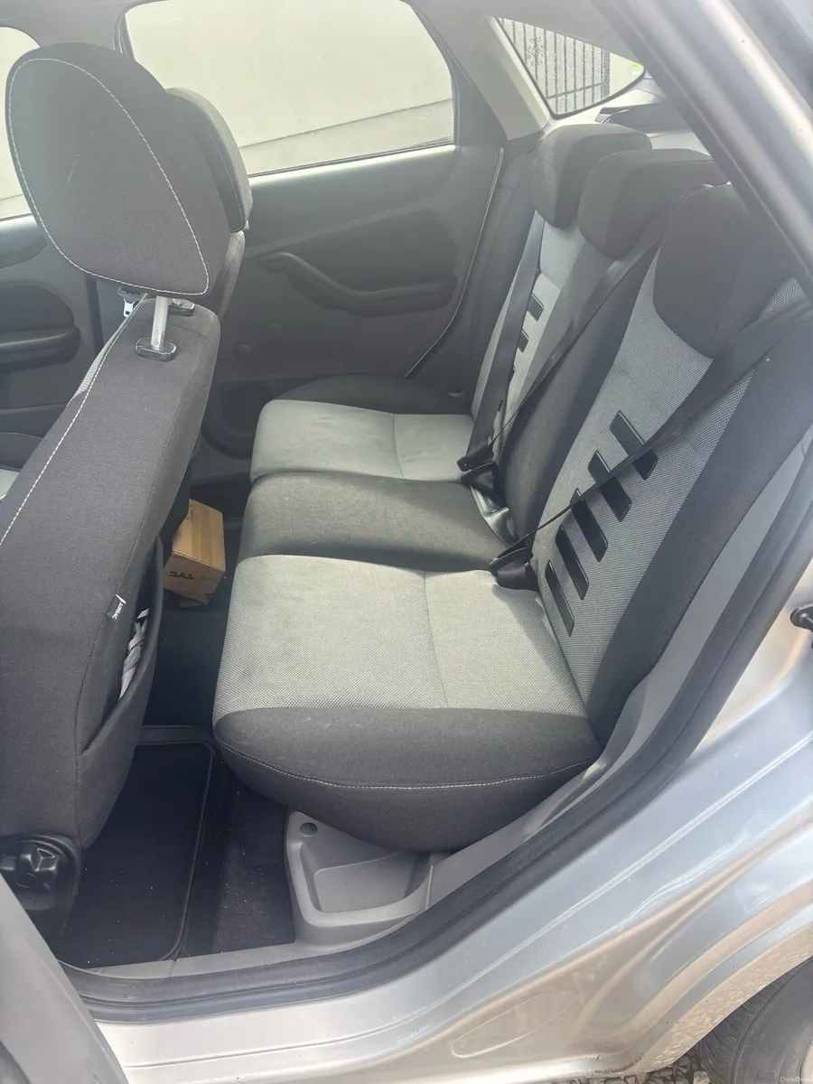 Ford focus - Image 5