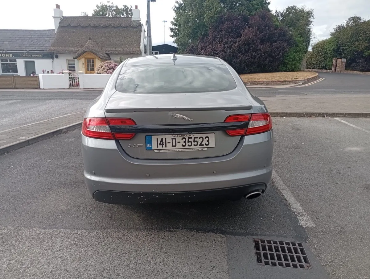 Jaguar xf 2014 diesel - Image 3
