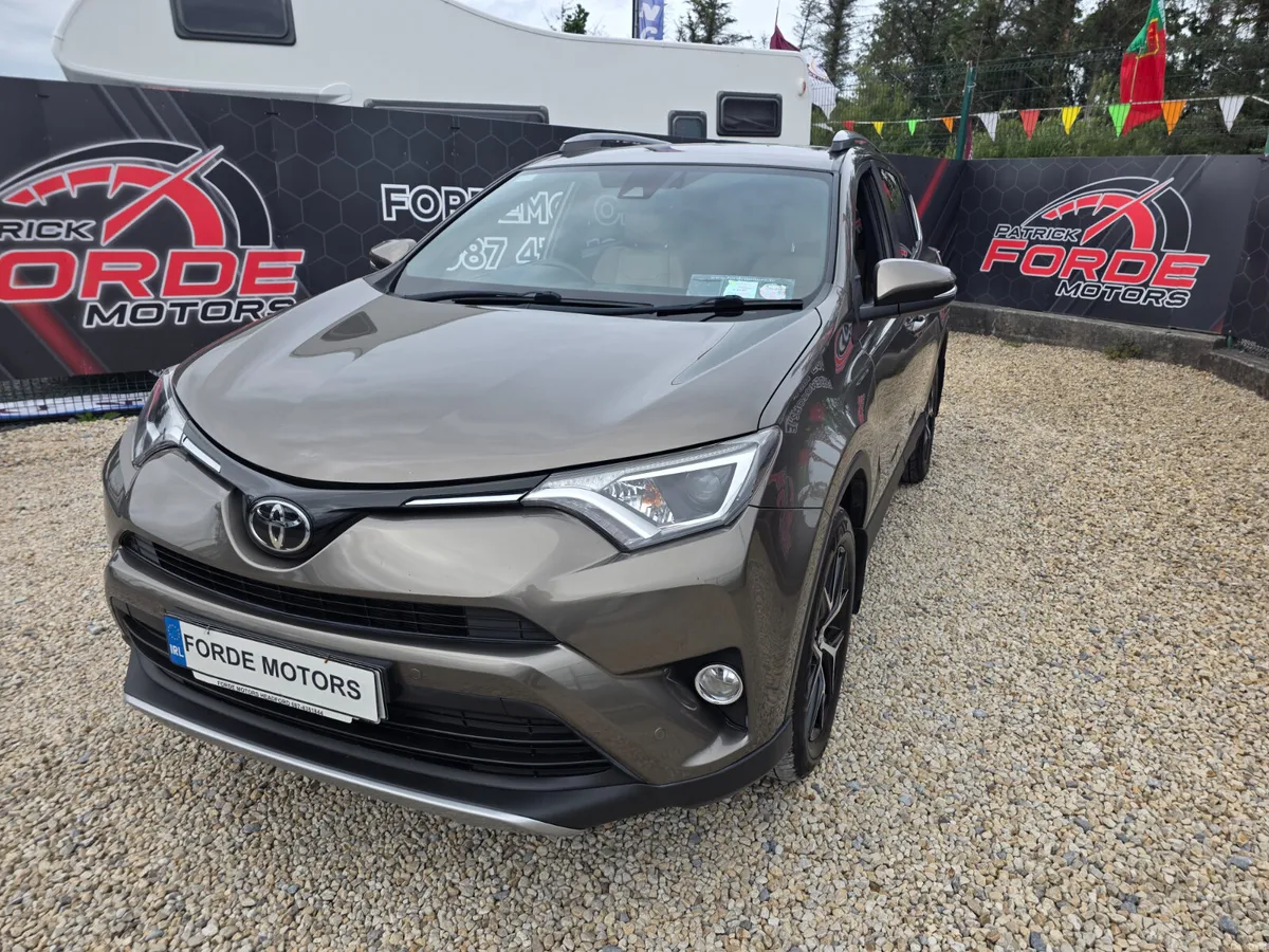 Toyota RAV4 2017 - Image 2