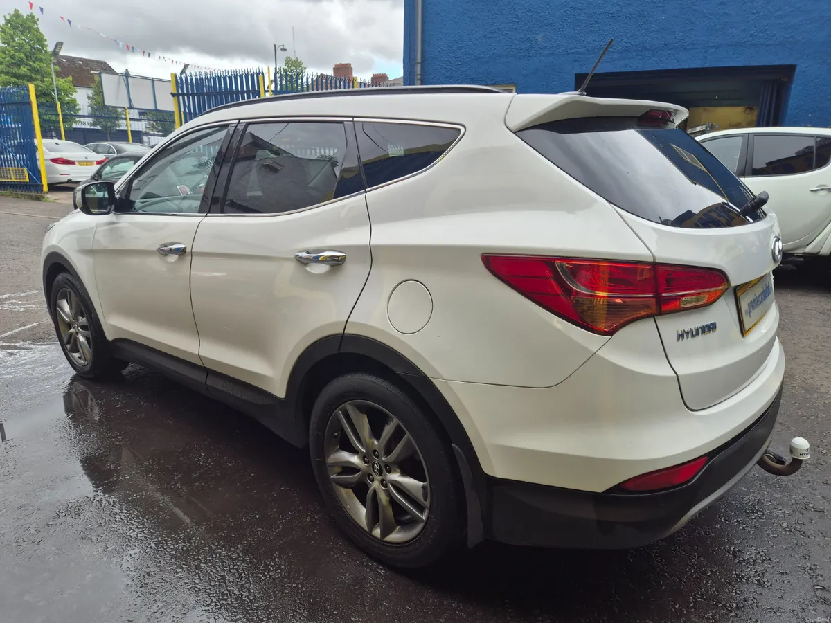 Hyundai Santa Fe 2013 - Image 4