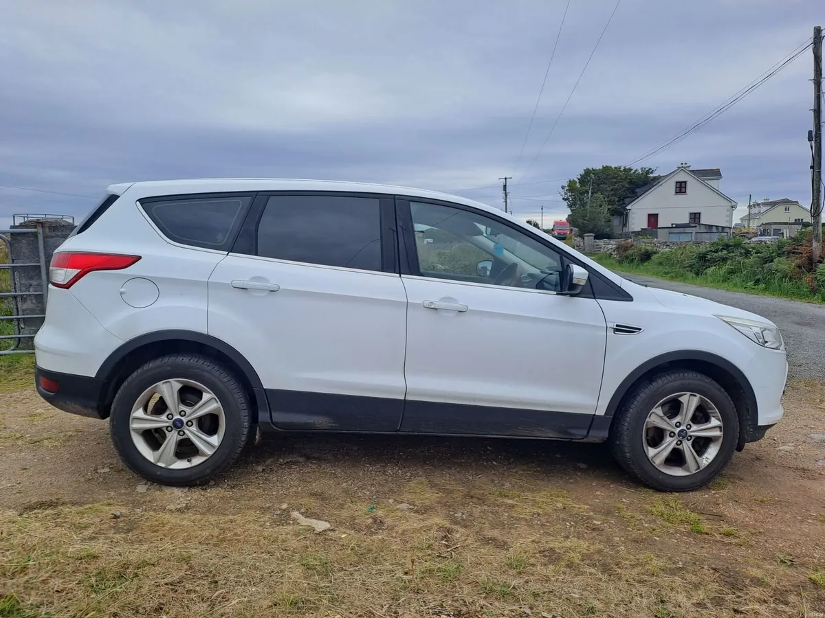 Ford Kuga 2015 - Image 6