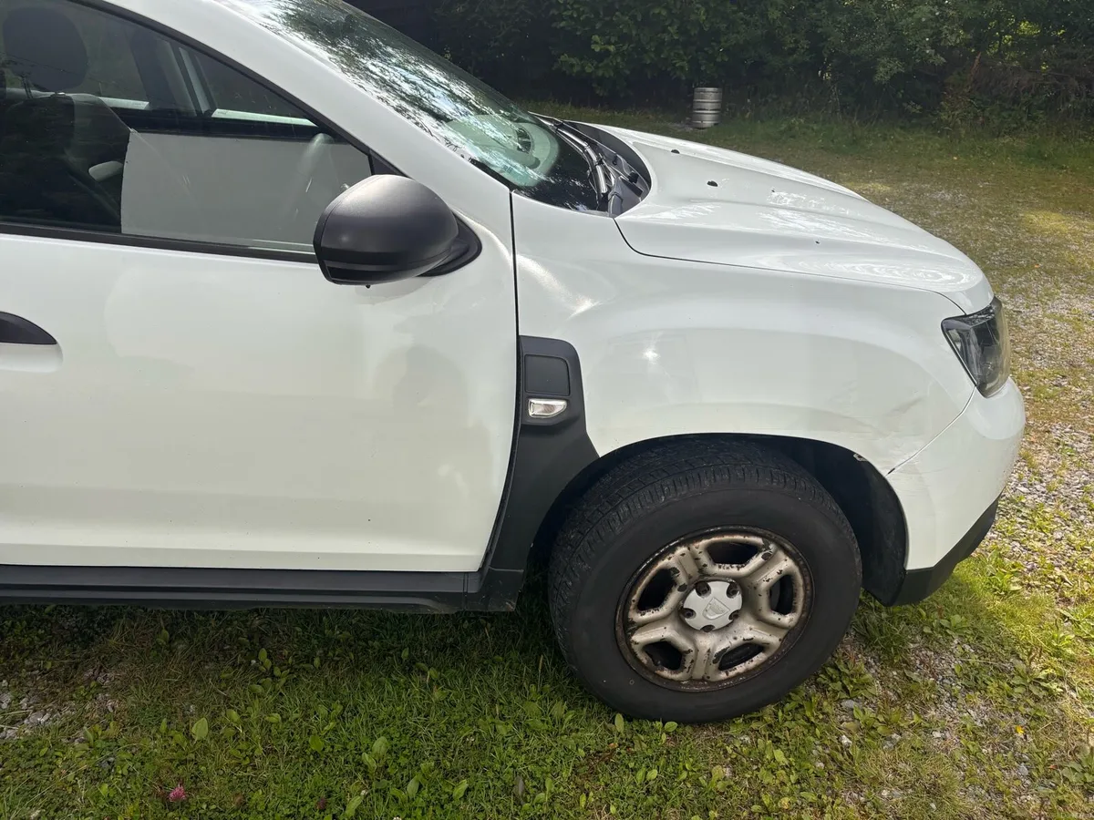 2020 Dacia Duster - Image 5