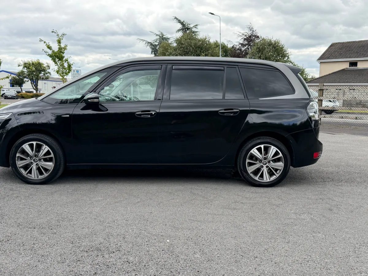 ABSOLUTELY STUNNING 2014 CITREON C4 7 SEATER - Image 4