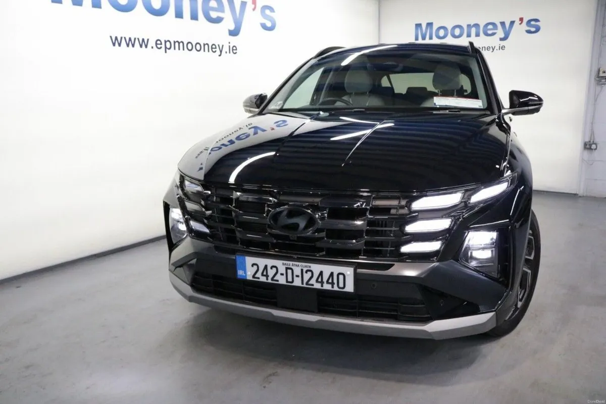 Hyundai Tucson Hybrid Executive Plus 1.6 l Petrol - Image 2