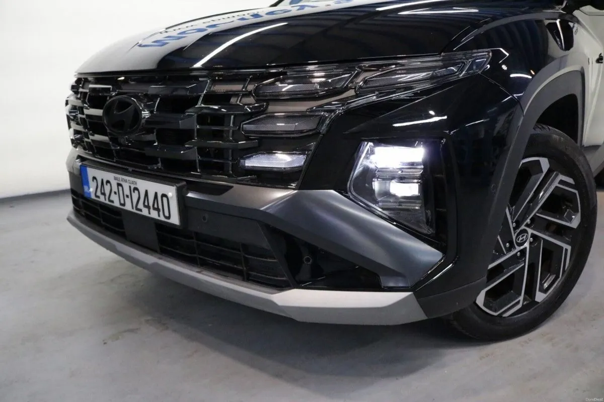 Hyundai Tucson Hybrid Executive Plus 1.6 l Petrol - Image 3
