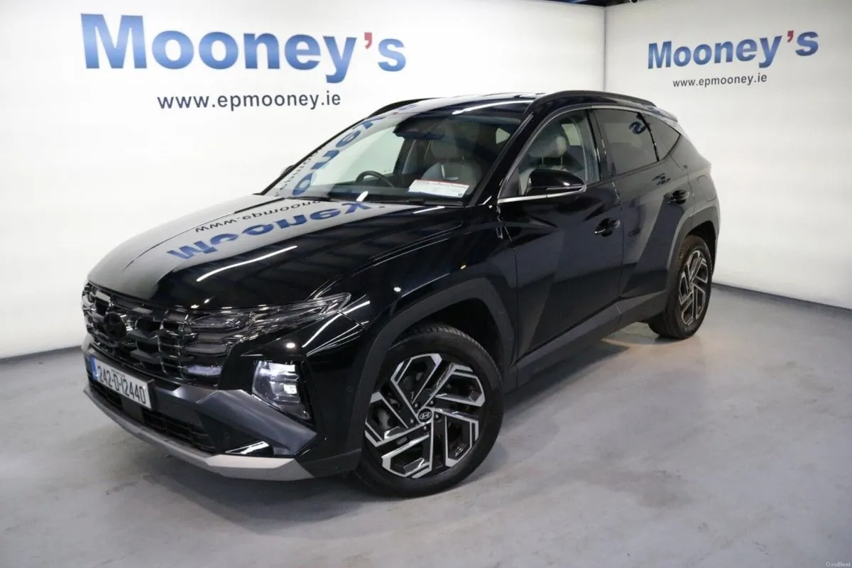 Hyundai Tucson Hybrid Executive Plus 1.6 l Petrol - Image 1