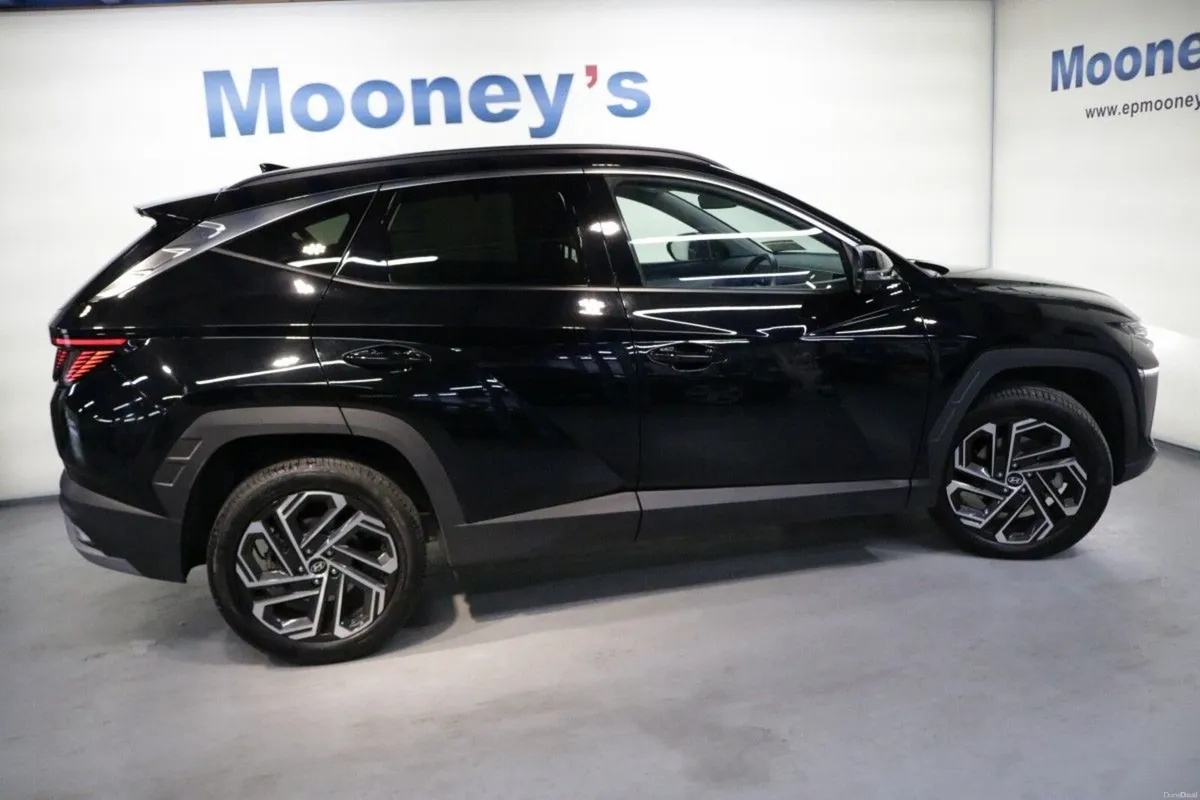 Hyundai Tucson Hybrid Executive Plus 1.6 l Petrol - Image 6