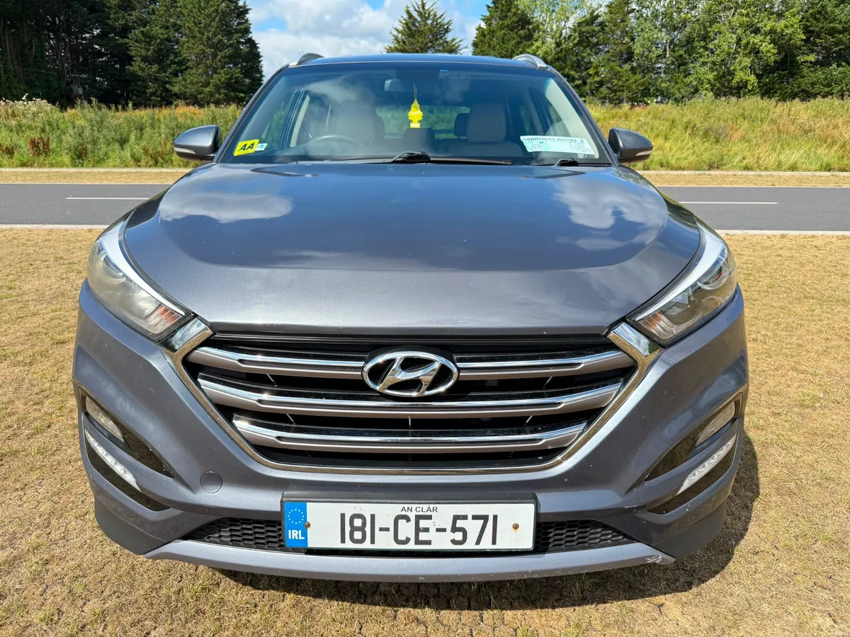 LOW MILEAGE AUTO EXECUTIVE HIGH SPEC - Image 2