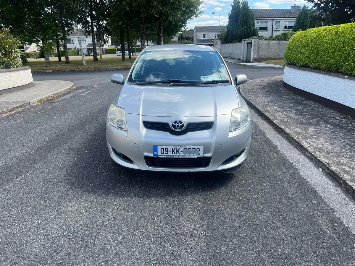 Toyota Auris 2009 - Image 6