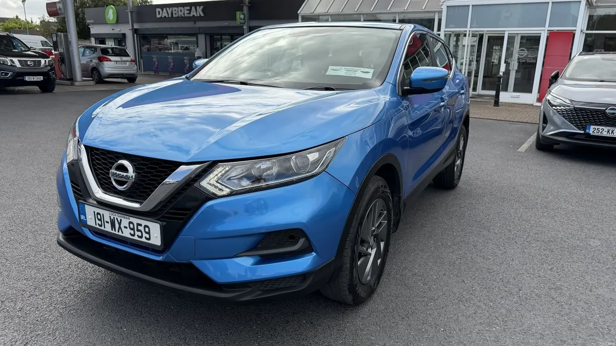Nissan Qashqai 2019 Automatic Transmission - Image 3