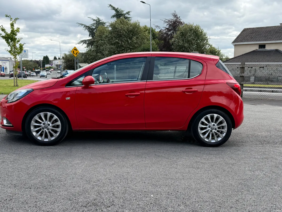 ABSOLUTELY STUNNING 2017 1.2 DIESEL OPEL CORSA - Image 4