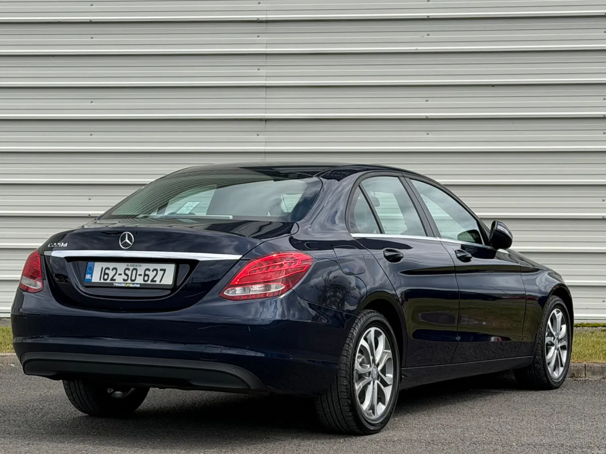 Mercedes-Benz C220d Auto *1Owner *LowKms - Image 3