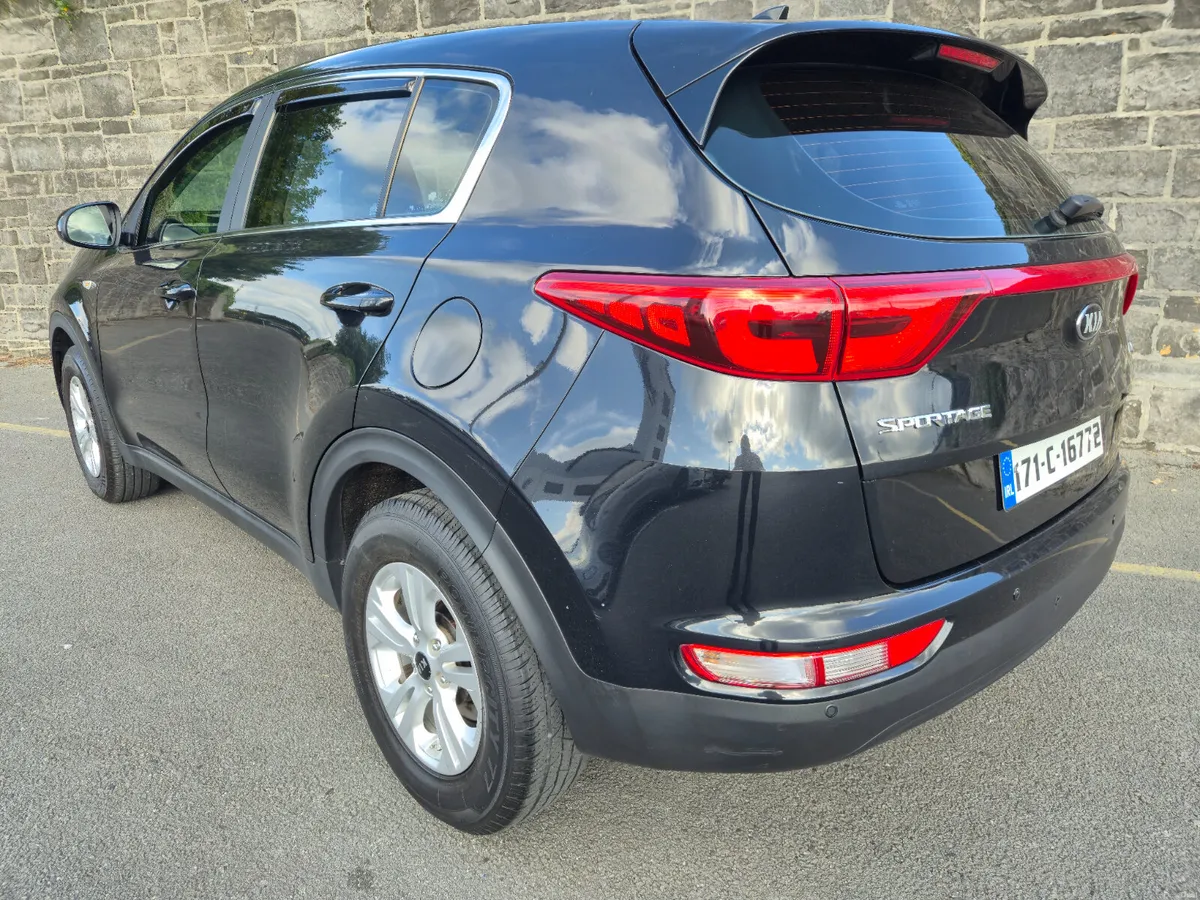 2017 Kia Sportage , low miles, Warranty, delivery - Image 5