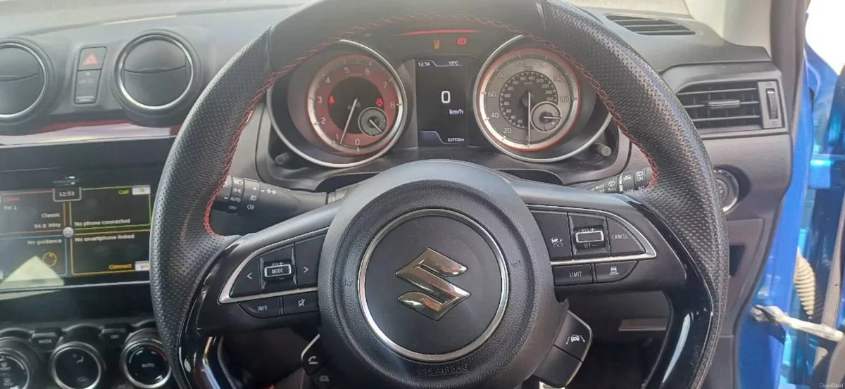 SUZUKI SWIFT SPORT 1.4T HYBRID - Image 3
