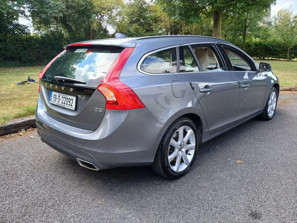 Volvo V60 2.0d NCTd & Taxed - Image 5