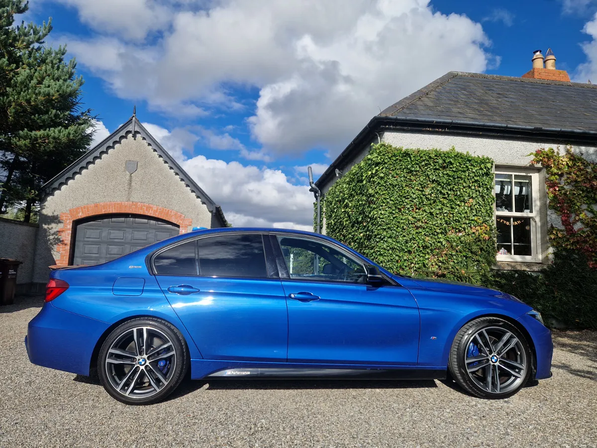 BMW 330e M-SPORT SHADOW EDITION , 2 YEAR WARRANTY - Image 3