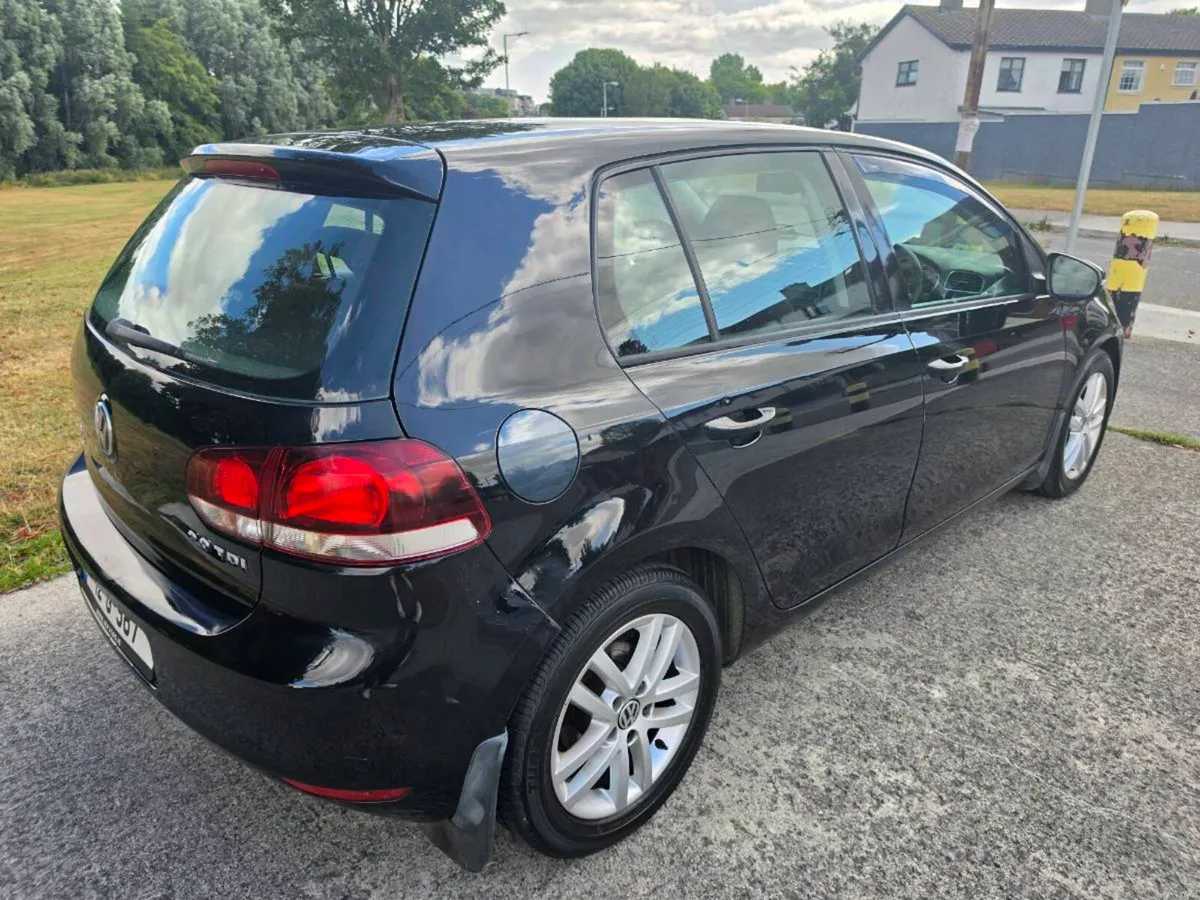 2012 VW GOLF - Image 2