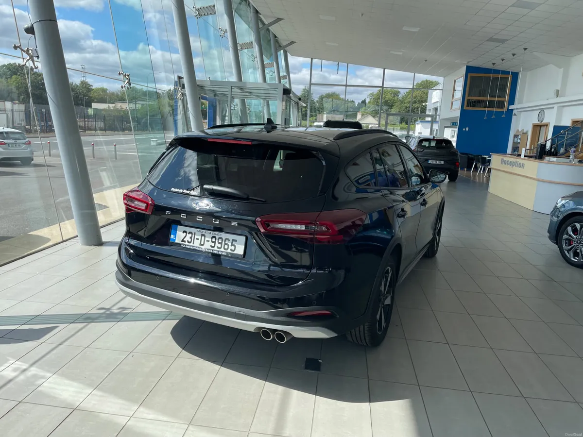 Ford Focus 2023 - Image 4