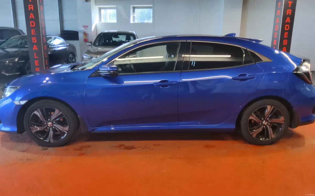 Honda Civic 2019 - Image 6
