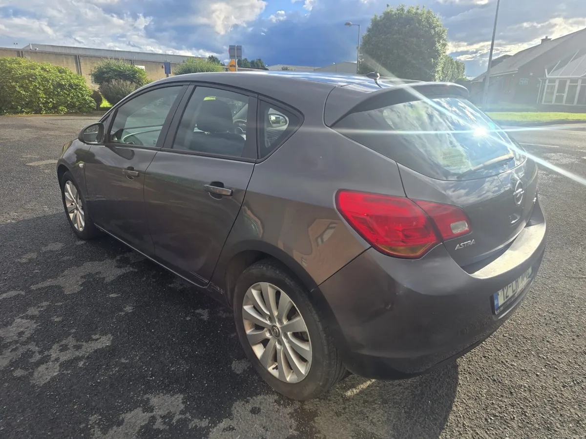2012 Opel Astra - Image 3