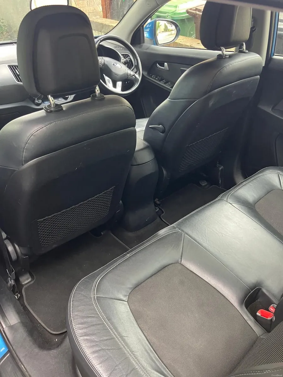 Kia Sportage 2012 - Image 6