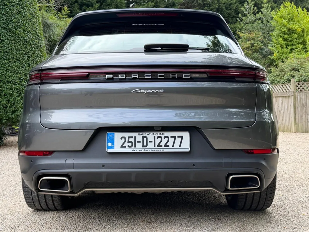 Porsche Cayenne E-HYBRID  *Irish Car…Panoramic Sun - Image 6