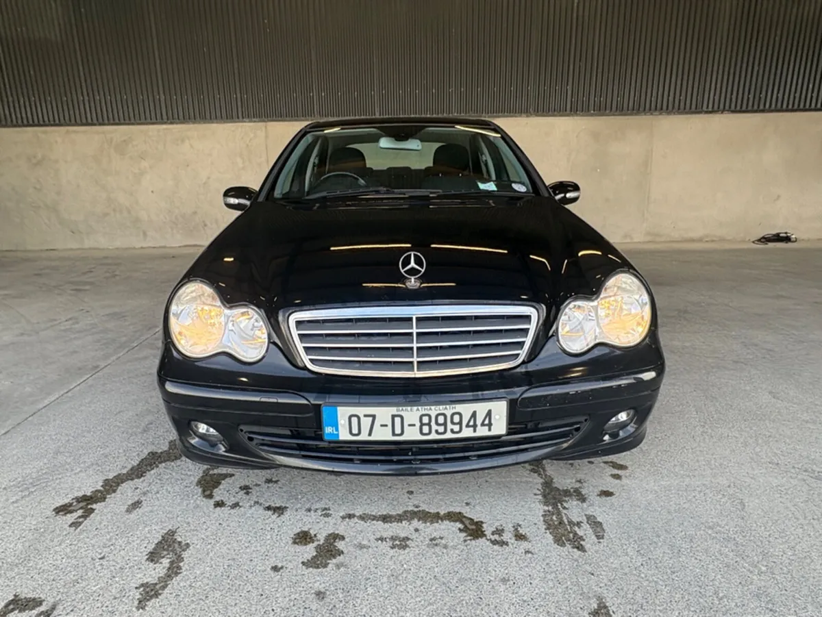 Mercedes-Benz C-Class MERCEDES BENZ C180 KOMPRESSO - Image 3