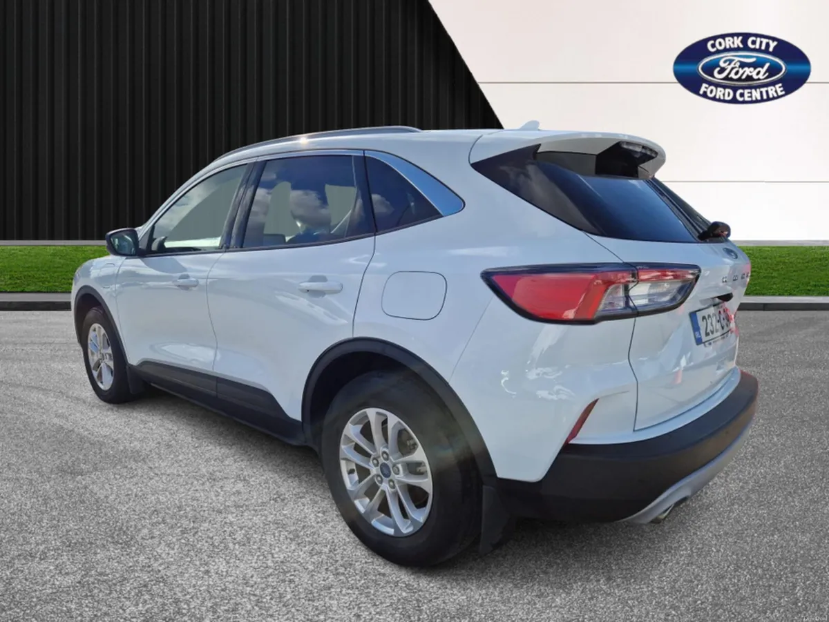 Ford Kuga TITANIUM 2.5 PHEV 225 S6.2 - Image 4