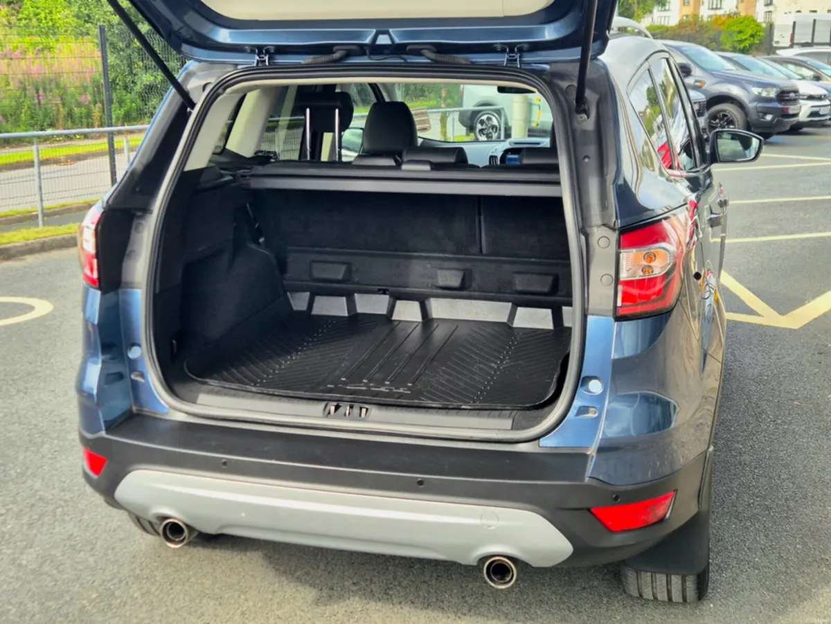 Ford Kuga 1.5 TDCI TITANIUM EDITION 120PS 5DR - Image 3