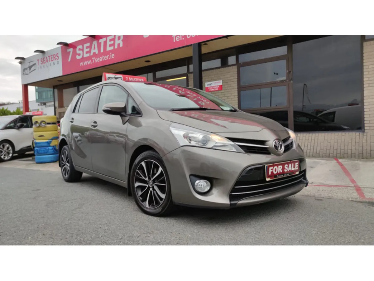 Toyota Verso 1.6 D SOL HIGH SPEC PANORAMIC ROOF HA - Image 1