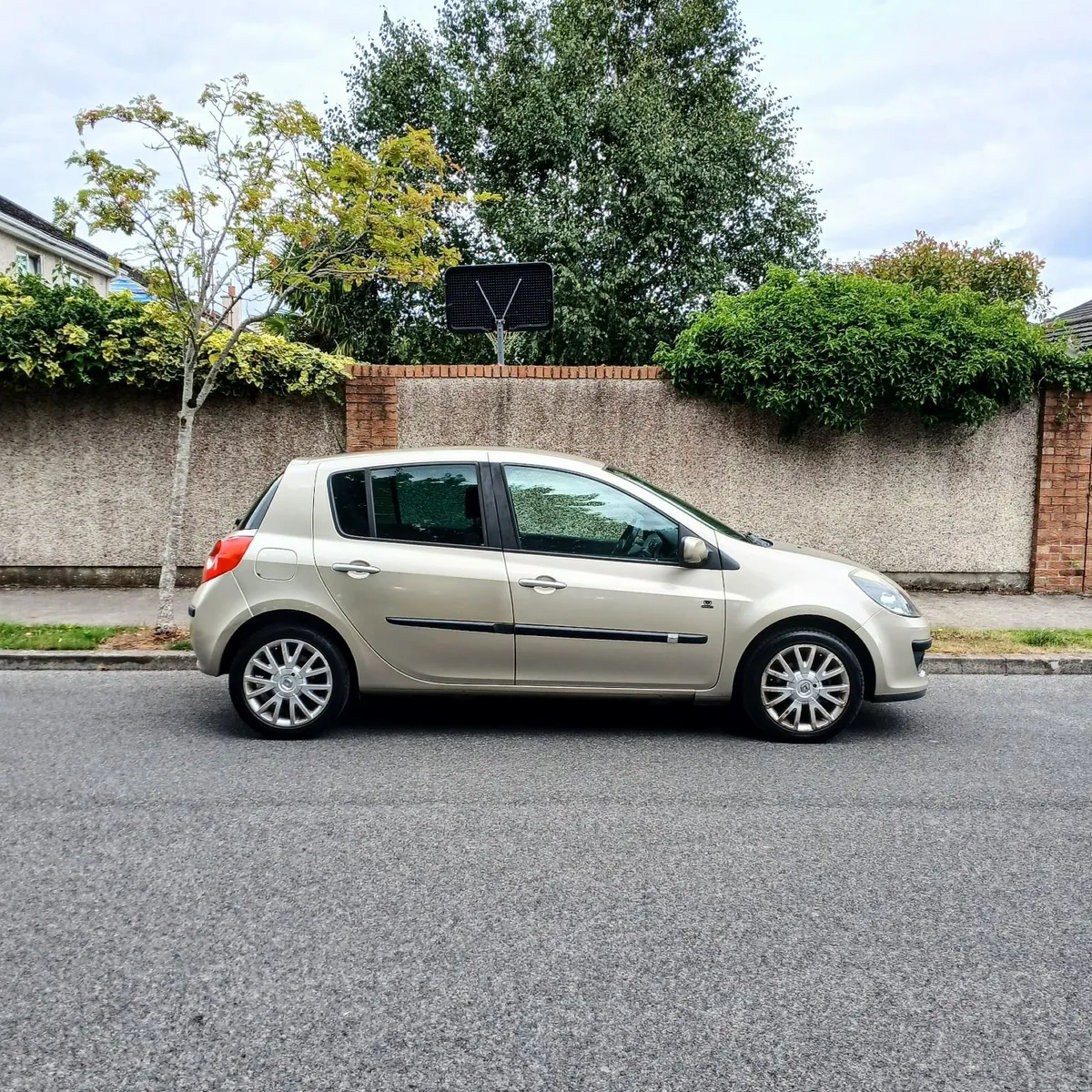 Renault Clio 2007 1.4 NCT 01/27 - Image 3