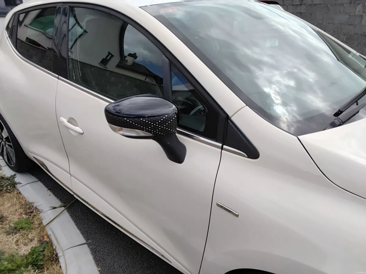 Renault Clio/Lutecia 2016 1.2 Automatic - Image 5