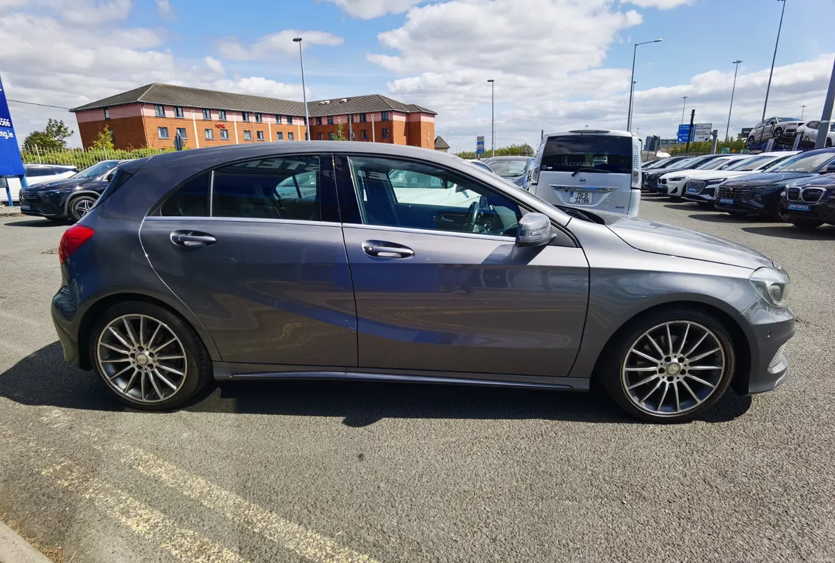 MERCEDES-BENZ A CLASS A180 AUTOMATIC PETROL - Image 4